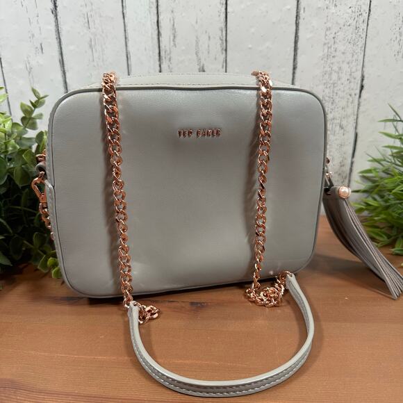 Ted Baker Women's Amora Tassel Detail Camera Crossbody Bag - Picture 2 of 10